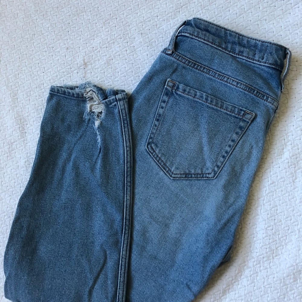 HOLLISTER MOM JEANS 👖